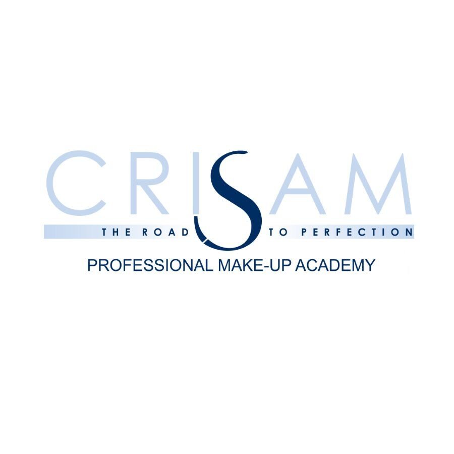 Scopri i Migliori Corsi di Trucco in Italia con Crisam Make-up Academy Se sei alla ricerca di una formazione eccellente nel campo del make-up, i migliori corsi di trucco in Italia sono quelli offerti da Crisam Make-up Academy. Questa rinomata accademia è famosa per la qualità della sua formazione, che copre ogni aspetto del trucco professionale. Il corso di trucco beauty, ad esempio, inizia il 10 Settembre 2024 e offre una preparazione dettagliata su tecniche avanzate come il correttivo morfologico e il camouflage, per valorizzare e uniformare l'incarnato. Un'attenzione particolare è dedicata al trucco sposa, per creare look raffinati e duraturi. Alla fine del percorso formativo, i partecipanti ricevono un certificato internazionale che attesta le competenze acquisite. Non perdere l'occasione di imparare dai migliori e di trasformare la tua passione per il make-up in una carriera professionale di successo con Crisam Make-up Academy.